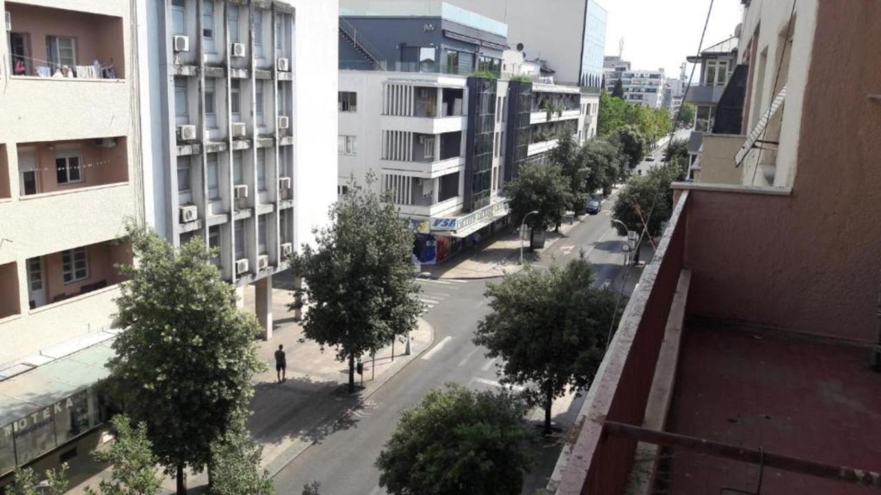 Center Lux Apartment 포드고리차 외부 사진